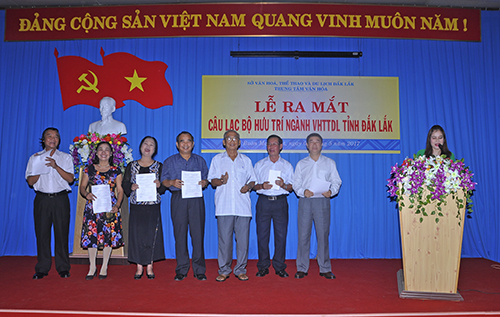 Ra mắt Câu lạc bộ Hưu trí Ngành Văn hóa Thể thao và Du lịch Đắk Lắk